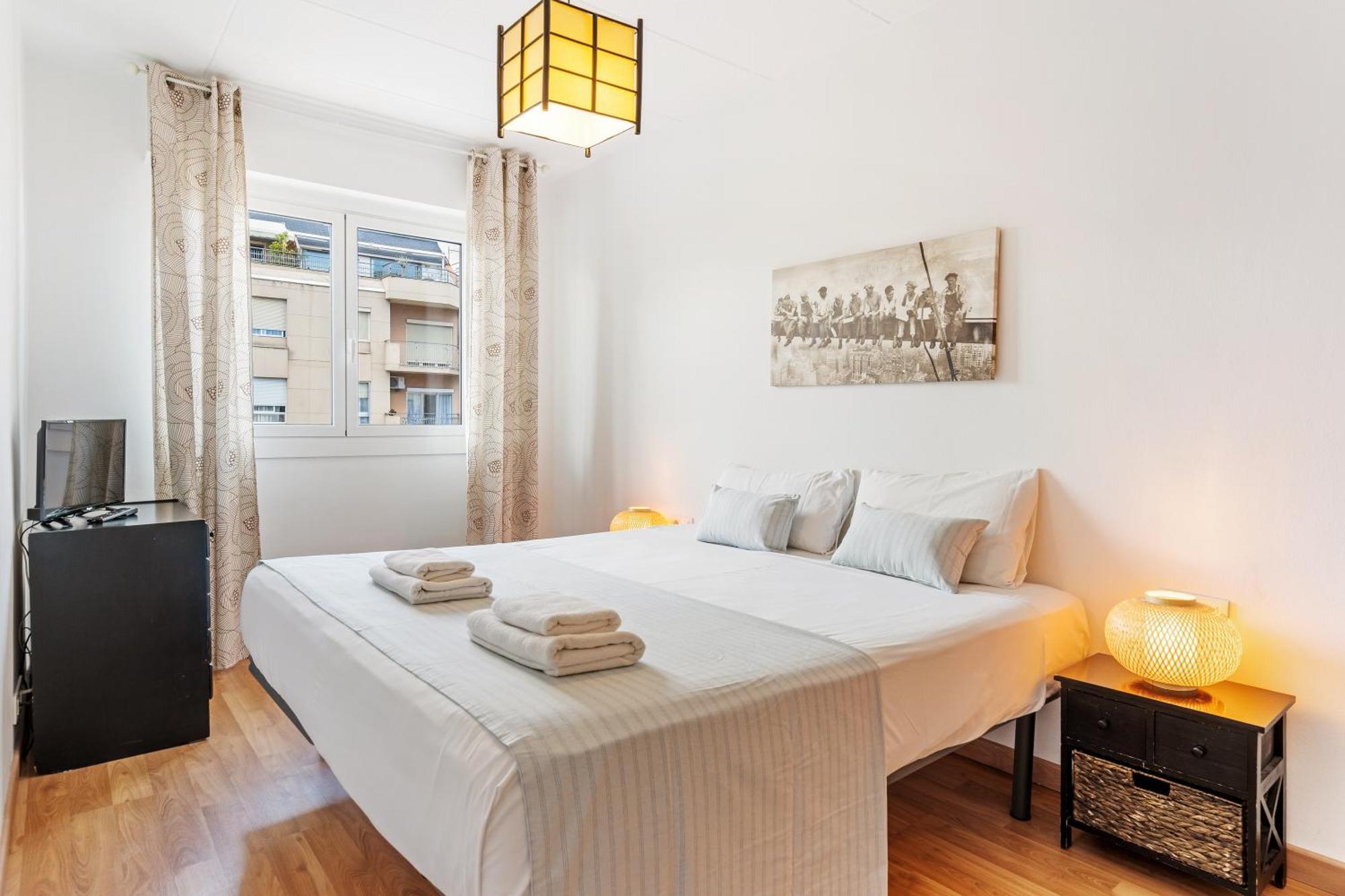 Heart Of The City Sunny With Iconic Terrace View Barcelona Luaran gambar